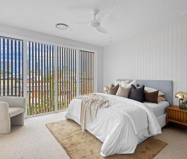 2/32 T E Peters Drive, Broadbeach Waters QLD 4218 - House For Rent ... - Photo 6