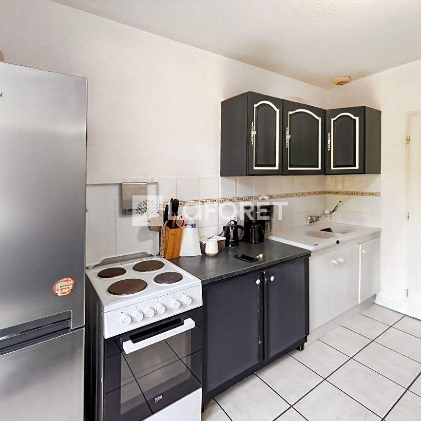 Apartment - Photo 1