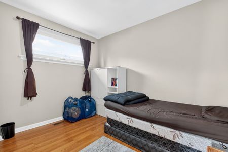 For Lease - 18 SHIER Drive Unit# Main, Toronto, Ontario - Photo 2