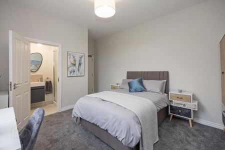 Apartment 4 24 Wellington Park, Belfast, BT9 6DL - Photo 4