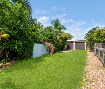 Two Bedroom Home with Shed&excl; - Photo 6