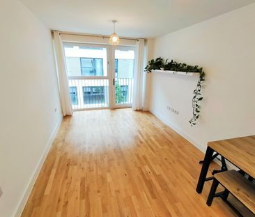 Park Place, Stevenage - Photo 1