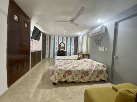 Casa de 1 planta, 3 recámaras, con muebles y alberca, en Residencial Los Pinos. - Photo 3