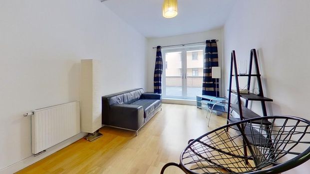 1 bedroom flat to rent - Photo 1