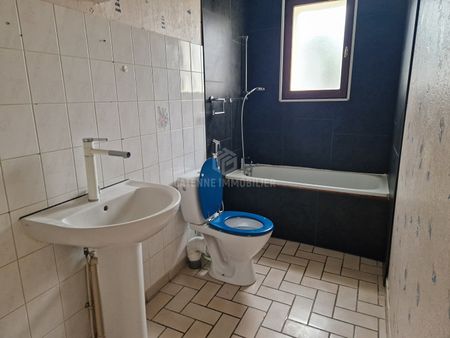 Location Maison 4 pièces 66m² - Photo 4