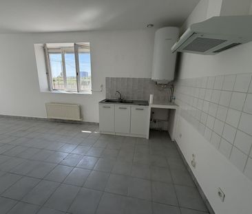 Location Appartement 3 pièces 60m² - Photo 3
