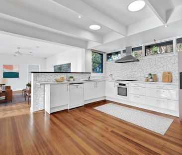 8 Cromer Road, Beaumaris VIC 3193 - House For Rent | Domain - Photo 6