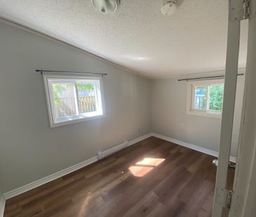 For Lease - 8 Jackie Lane, Georgina, Ontario - Photo 5