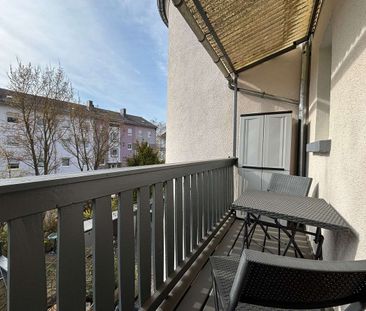 KL - Ost, 2 ZKB, EBK, Tageslichtbad, Balkon *Teilmöbliert* - Photo 5