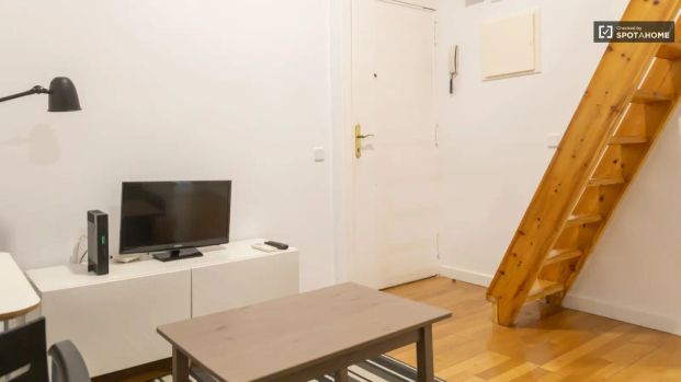 1-bedroom apartment for rent in Arapiles - Photo 1