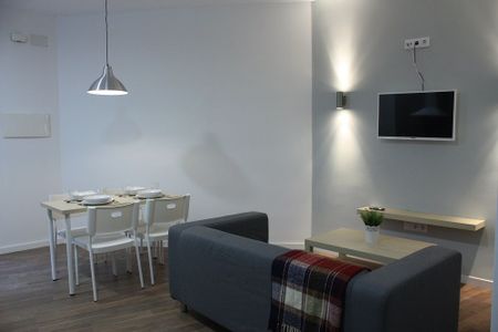 Cozy room in Valencia street - Photo 5