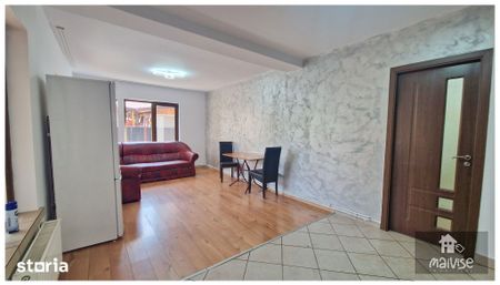 Garsoniera de inchiriat la casa, Zona Tractorul - Fotografie 2