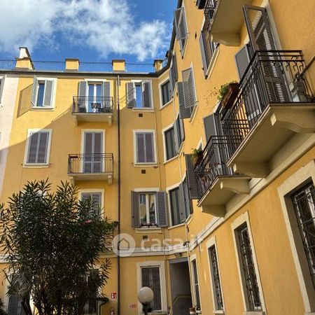 Trilocale in Affitto in Via Castel Morrone 10 a Milano - Photo 1