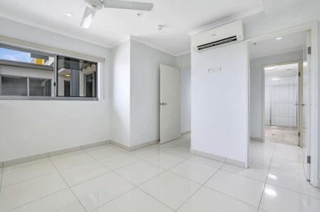 602/6 Finniss Street - Photo 4