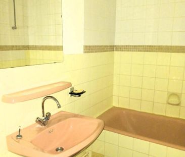 Appartement Lons Le Saunier 2 pièce(s) - Photo 2