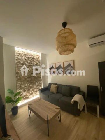 Piso en alquiler en Centro - Photo 3