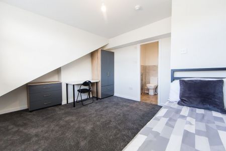 B Inglewood Terrace, Leeds - Photo 2