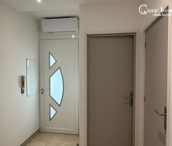 Location Maison 3 pièces 51m² CEYRESTE 13600 - Photo 3