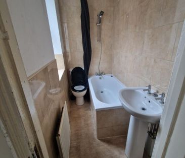 4 bedroom maisonette to rent - Photo 5