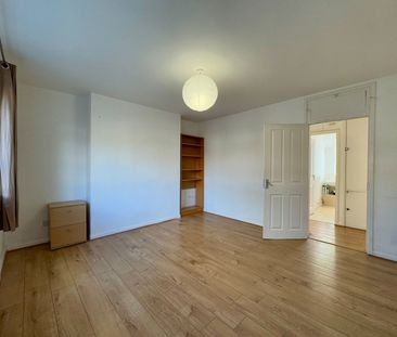 3 Bed Flat, Coldbath Street, SE13 - Photo 4