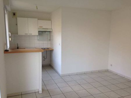 Location appartement 2 pièces 47 m² à Saint-Lys (31470) - Photo 3