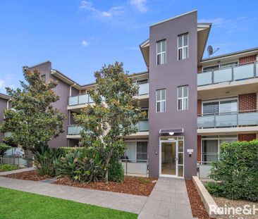 Modern Two Bedroom Unit in Convenient Location - Photo 3