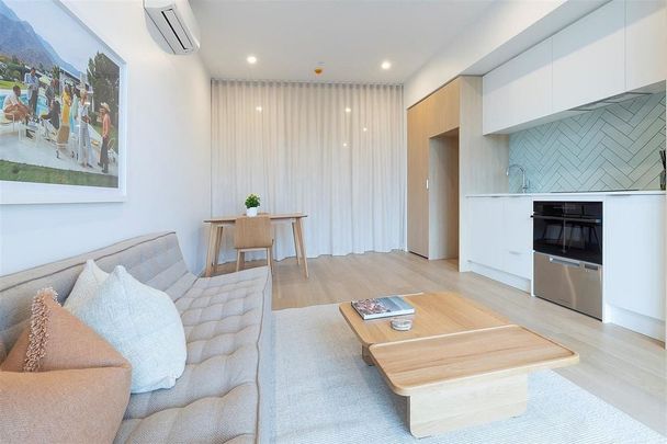 Brand new apartment, 10 mins from the CBD - Photo 1