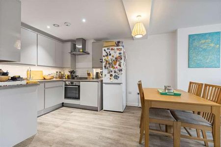 Finchley Road, NW3 - Photo 5