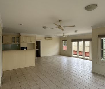 7 Darling Street, East Geelong - Photo 2