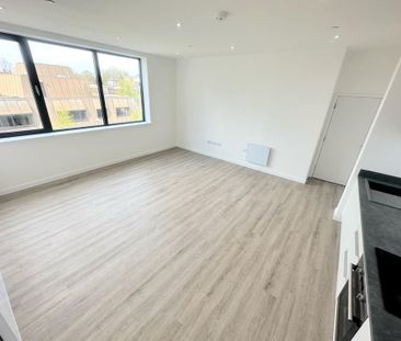 2 bedroom apartment to rent - Photo 2