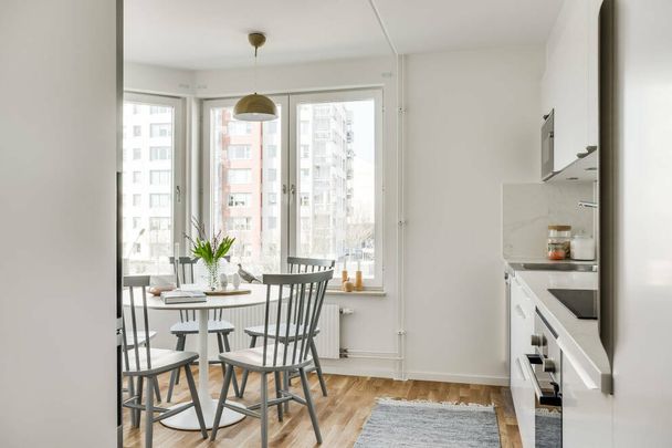 Blommedalsvägen 47 - Photo 1