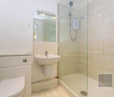 Studio to rent - Photo 5