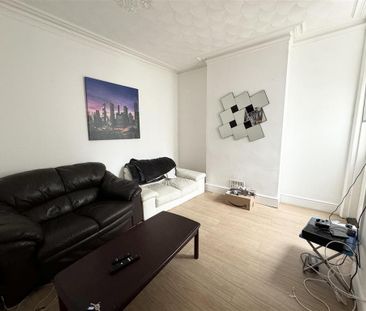 4 bedroom house to rent - Photo 3