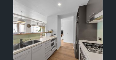 Your Riverside Lifestyle Awaits - Spacious 2 Bed Apartment at The Edge - Photo 3