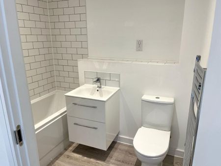 1 bedroom flat to rent - Photo 4