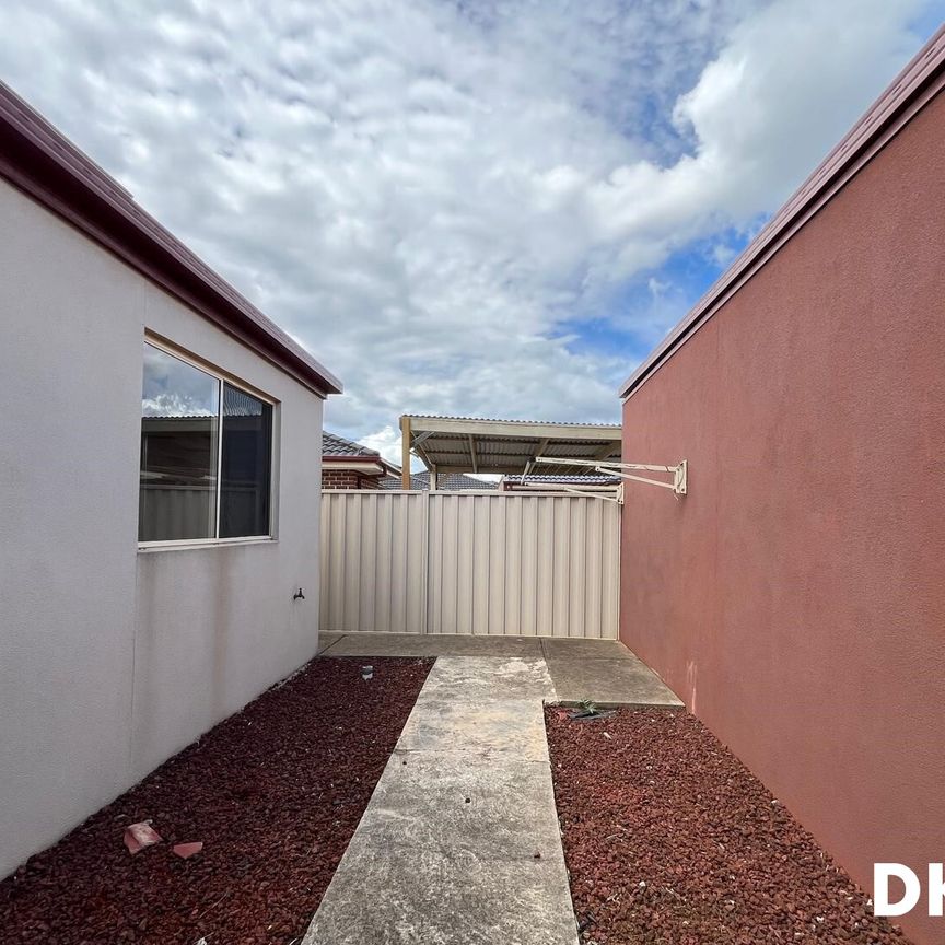 Ideal Family Home in Tarneit - Photo 1