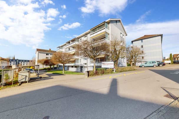 Moderne Wohnung in einem ruhigen Quartier! - Photo 1