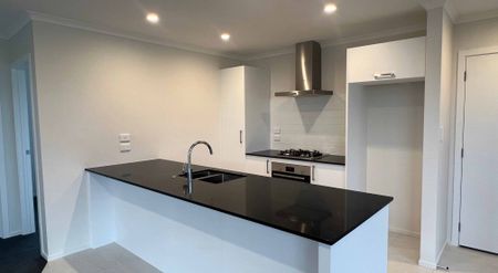 Near new 3-Bedroom Home in new subdivision - Photo 3