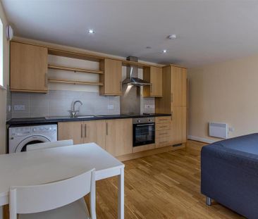 1 bedroom flat to rent - Photo 5