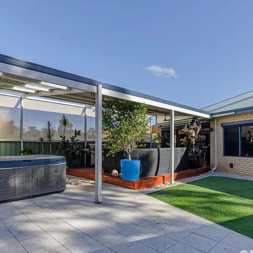 Forrestfield - Photo 1