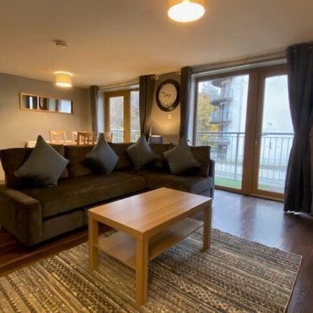 Lochburn Gardens, Maryhill - Photo 1