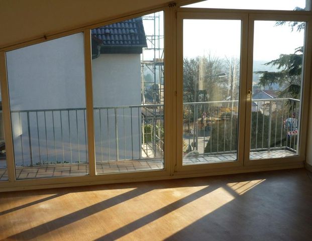 Schöne 4 Zimmerwohnung in Ffm-Bergen zu vermieten - Foto 1