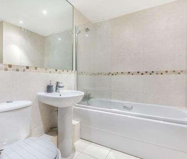 Knaphill, Woking, GU21 - Photo 1