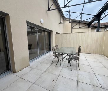 Location Appartement 3 pièces 82m² VALENCE 26000 - Photo 5