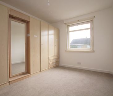 Kirkstall Gardens, Bishopbriggs, East Dunbartonshire - Photo 4