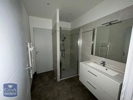 Location Appartement 3 pièces 60m² VILLEFRANCHE SUR SAONE 69400 - Photo 5