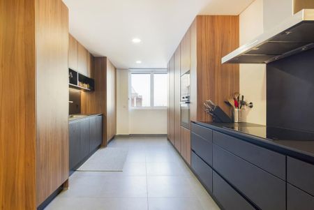 3 Bedroom Apartment with a view, Areeiro, Lisboa - Photo 3