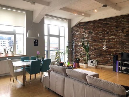 302 Somerset Studios, Marcus Ward Street, Belfast, BT7 1RP - Photo 1