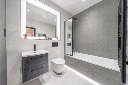 2 bedroom apartment to rent - Photo 5