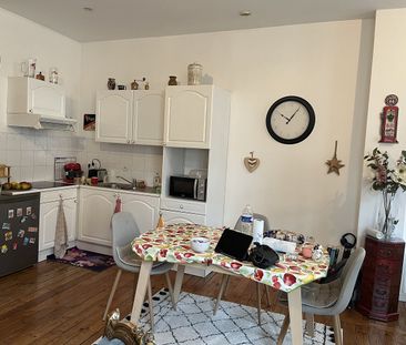 Location Appartement 2 pièces 57m² - Photo 3